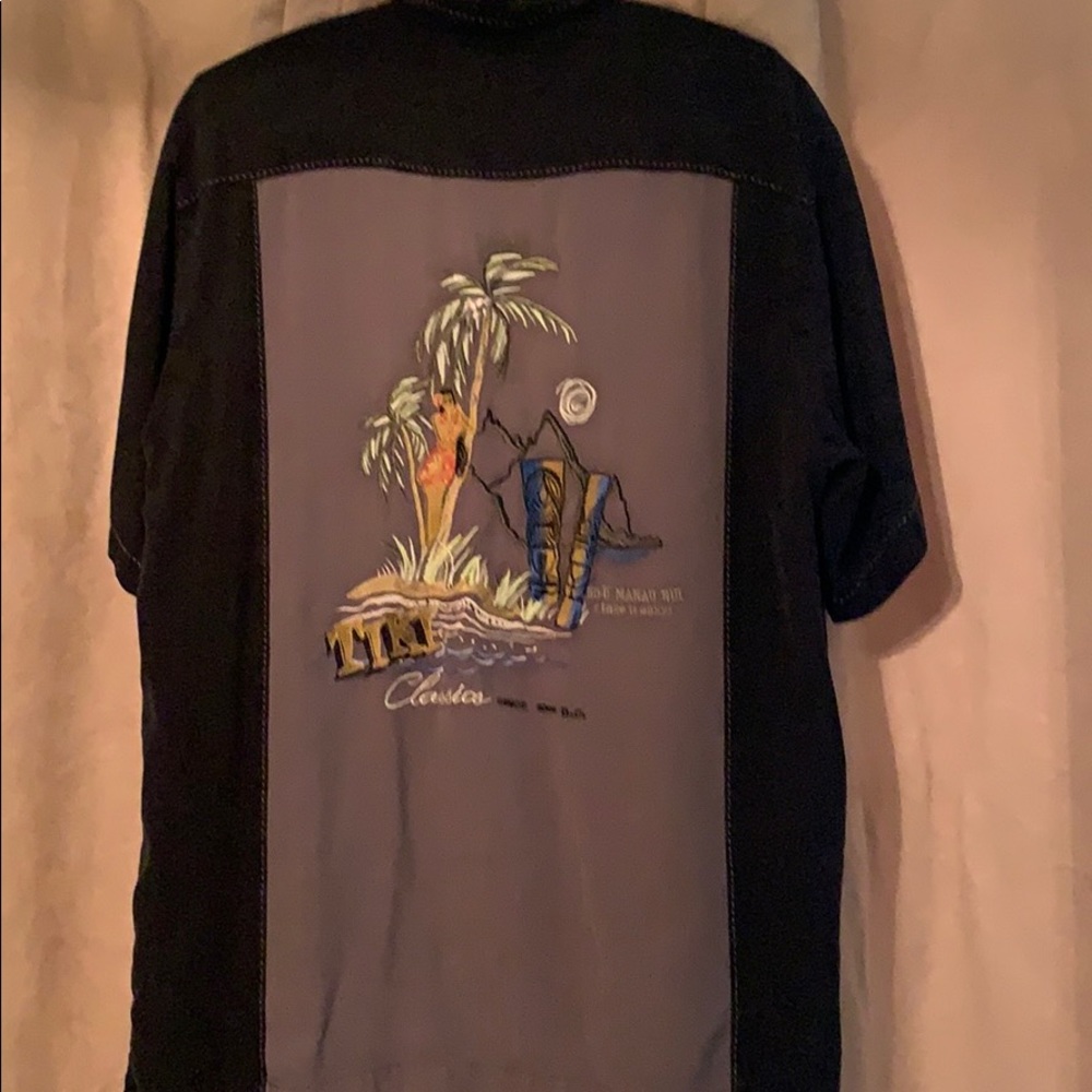 Mens 100% silk Club Tiki Classics shirt size M